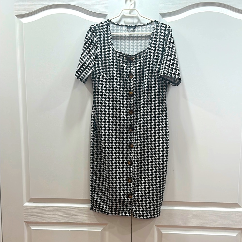 Classic Black and White Houndstooth Dress